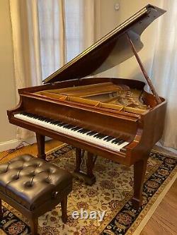 2005 Steinway Model M Grand Piano Walnut, Crown Jewel, Humidity Control