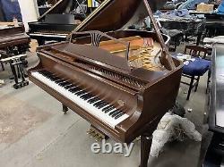 Beautiful Steinway & Sons Model L Mahogany Baby Grand Piano Made In 1993