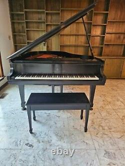 Ebony Satin Steinway & Sons Model M Grand Piano 5'7