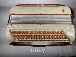 Giulietti Model P. 20 accordion RONDINONE Deluxe with Giulietti case Vintage 1960