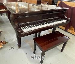 Gorgeous Young Chang Baby Grand Piano Mahogany High Gloss Model G-157 5' 2