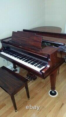 KAWAI BABY GRAND PIANO with SEAT MODEL KG-2D IN BEAUTIFUL ROSEWOOD FINISH