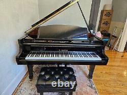 Kawai 6' 1 Conservatory Grand Piano Model GS-30 Ebony Polish Superb