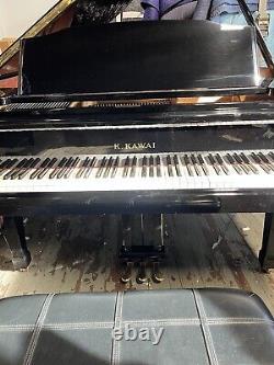 Kawai GS30 Professional Conservatory Grade Model. Excellent Condition. Year 1984