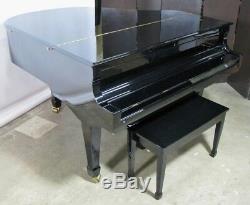 Knabe Baby Grand Piano Model KN-520 Gloss Black With Bench Exceptionally Clean