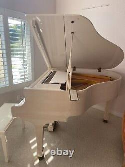 Kohler & Campbell Piano, Polished White Model SKG400 PWH, 1996