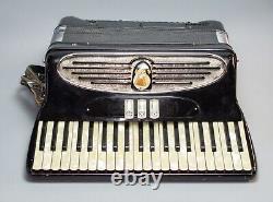 (MA5) Vintage Giulietti Camerini Deluxe Piano Bass Accordion Model S32 ITALY