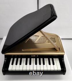 Mini Grand Piano Model No. 1106 Kawai G8S29