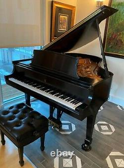 New in 1999 STEINWAY & SONS Model L LIVING ROOM CONCERT GRAND PIANO