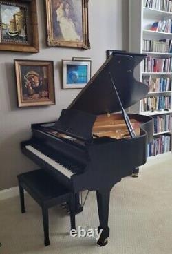 Quality Pre-owned Samick 6'1 Ebony Satin Grand Piano, 88 keys, incl bench & key