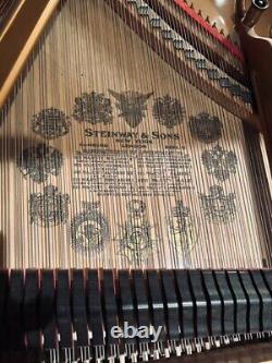 Rare Rosewood Steinway & Sons Grand Piano Model O From the Golden Age of 1899