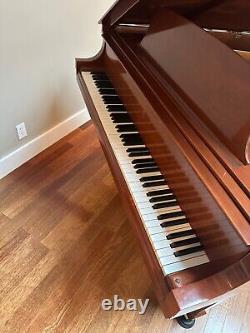 Showroom-condition STEINWAY & SONS 5'1 Model S Baby Grand Piano