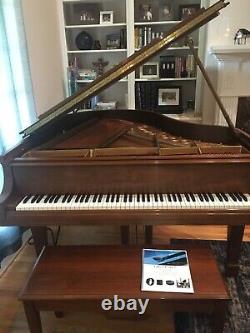 Steinway Baby Grand Model M, Excellent Condition, 5'7'', Walnut Color