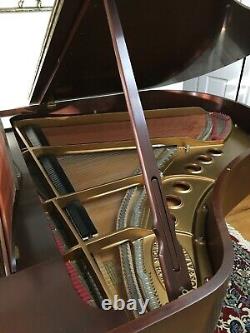 Steinway Grand Piano model M. Mahogany finish 1988 + Dual Bench Excellent