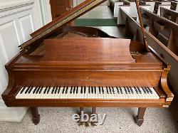 Steinway & Sons Grand Piano 1950 Model M Walnut finish. Excellent condition