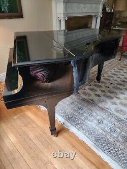 Steinway & Sons Model M 5' 7 professionally restored ebony satin grand piano