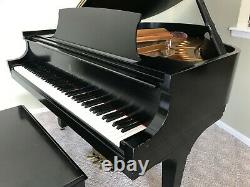 Steinway & Sons Model M Grand Piano 5' 7 1989