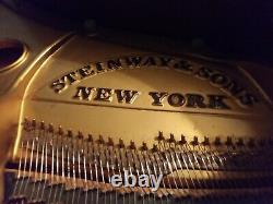 Steinway and sons piano Model M5'7 in length