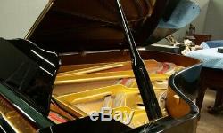 Stunning Mint Yamaha Grand Model C7 Piano Made In 1994