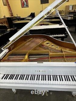 Yamaha Snow White G1 Baby Grand Piano Outlet